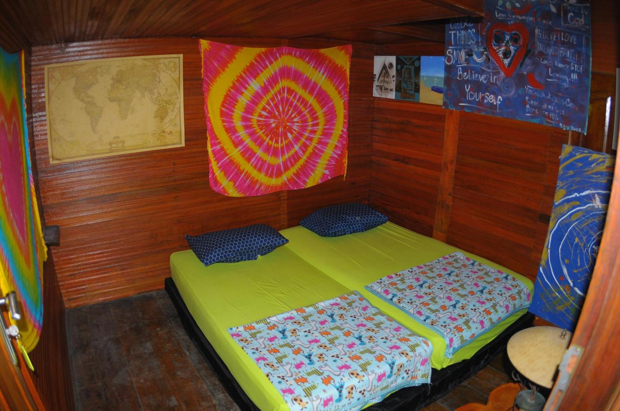 Апартаменти Air Manis Secret Surfcamp Taluk Batung Екстер'єр фото